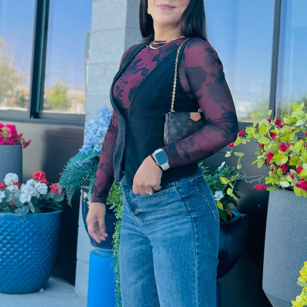 Zara Small Black Cross back vest